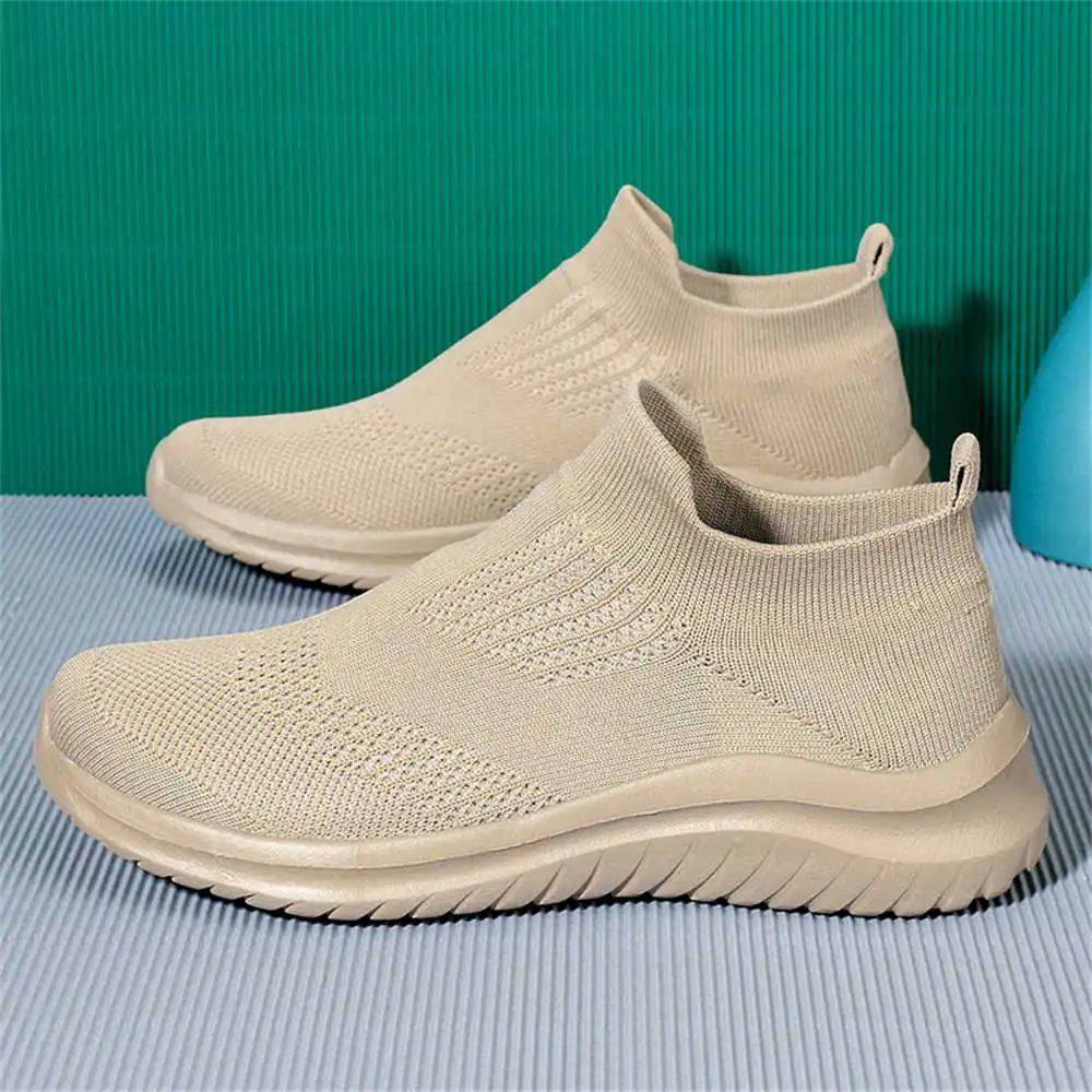 Beige Soft ใหม่รองเท้าเทนนิส M - Tech Office Wear Men บทวิจารณ์และราคา